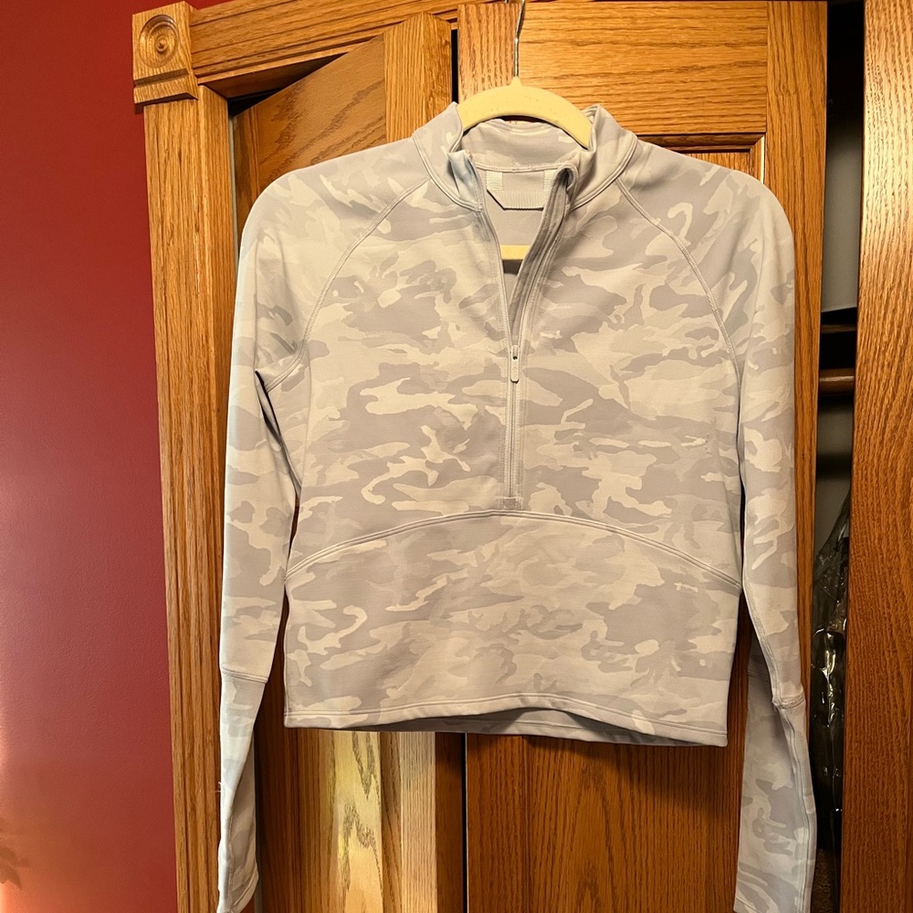 Lululemon Half Zip